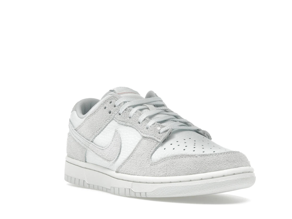 Nike Dunk Low Summit White Photon Dust (W)