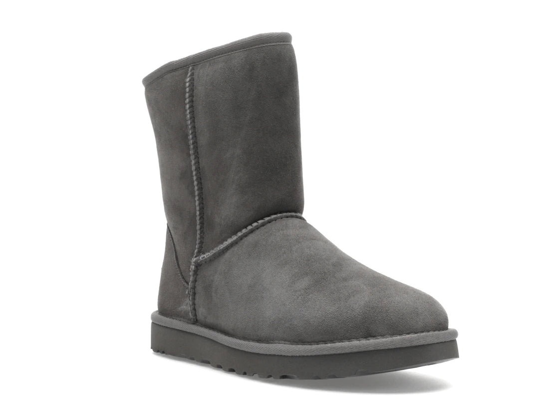 tenisky a boty UGG Classic Short II Boot Grey (W) 1016223-GREY ADONIO