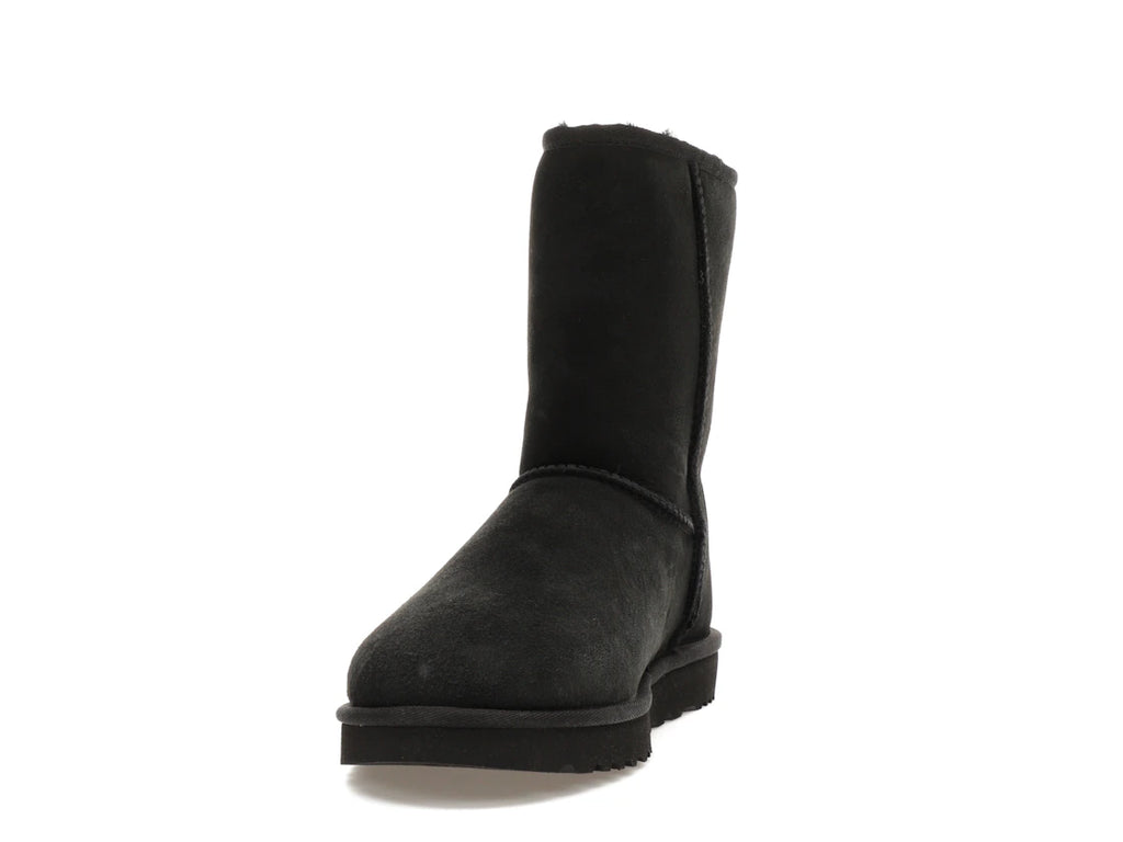 UGG Classic Short II Boot Black (W)
