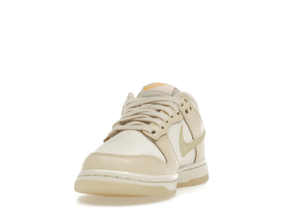 Nike Dunk Low Team Gold (W)