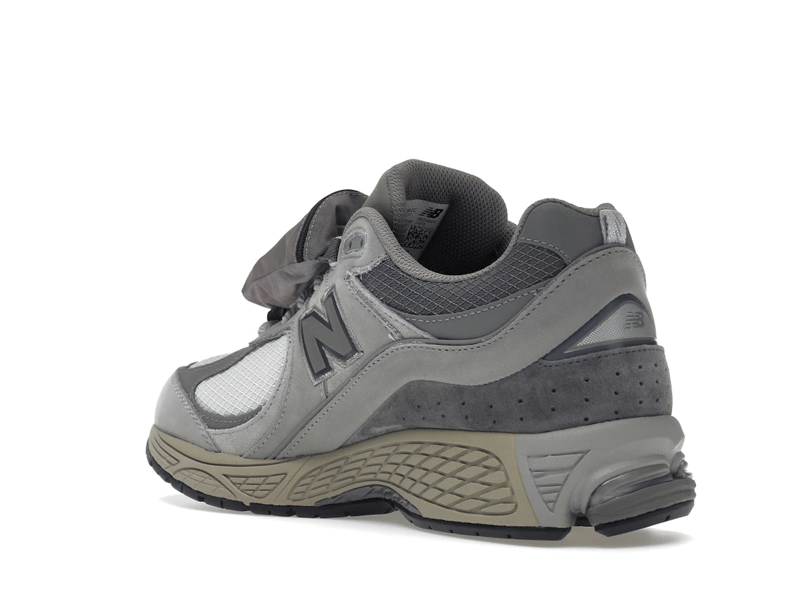 New Balance 2002R Grey Pocket