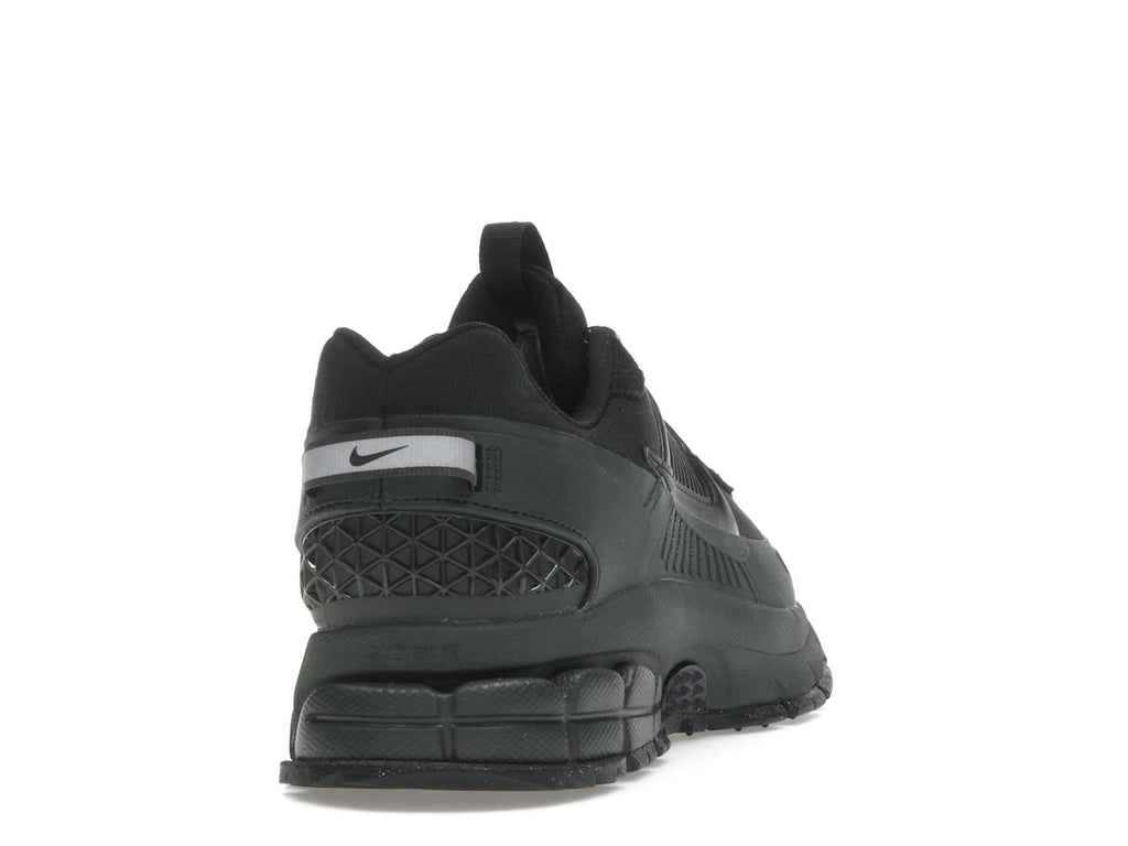 tenisky a boty Nike Zoom Vomero 5 Roam Sequoia Black FV2295-300 ADONIO