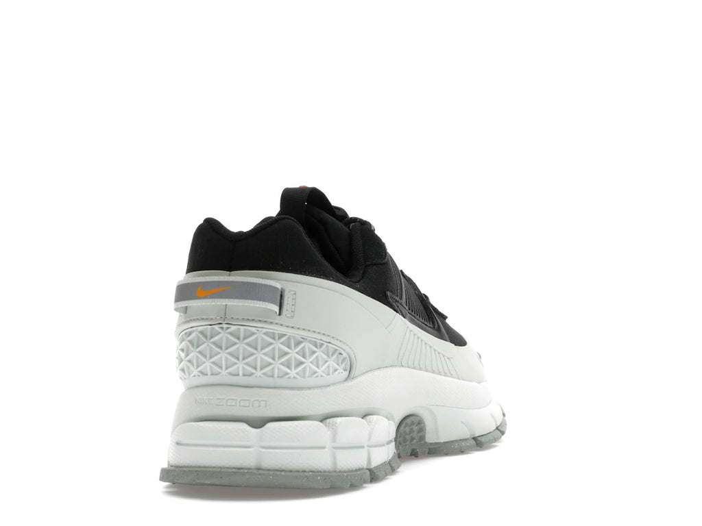Nike Zoom Vomero 5 Roam Black Light Silver
