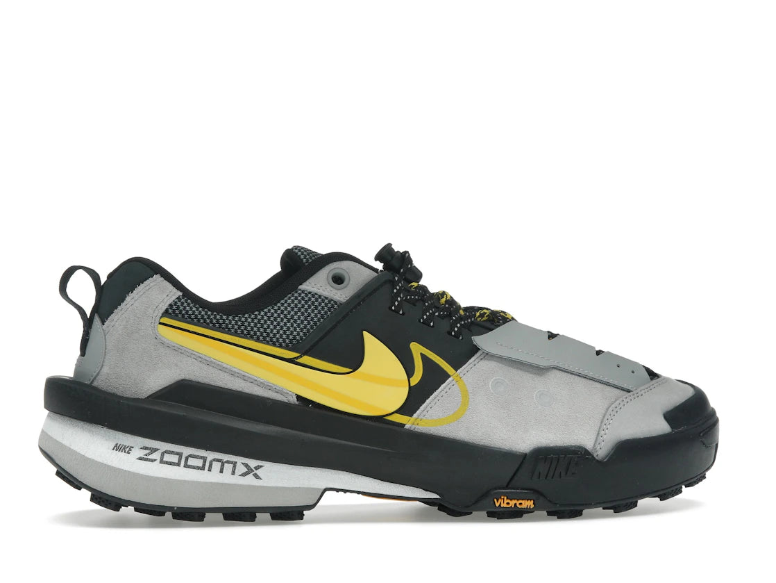 tenisky a boty Nike Zegamadome SP sacai Matte Silver Yellow HQ8618-002 ADONIO