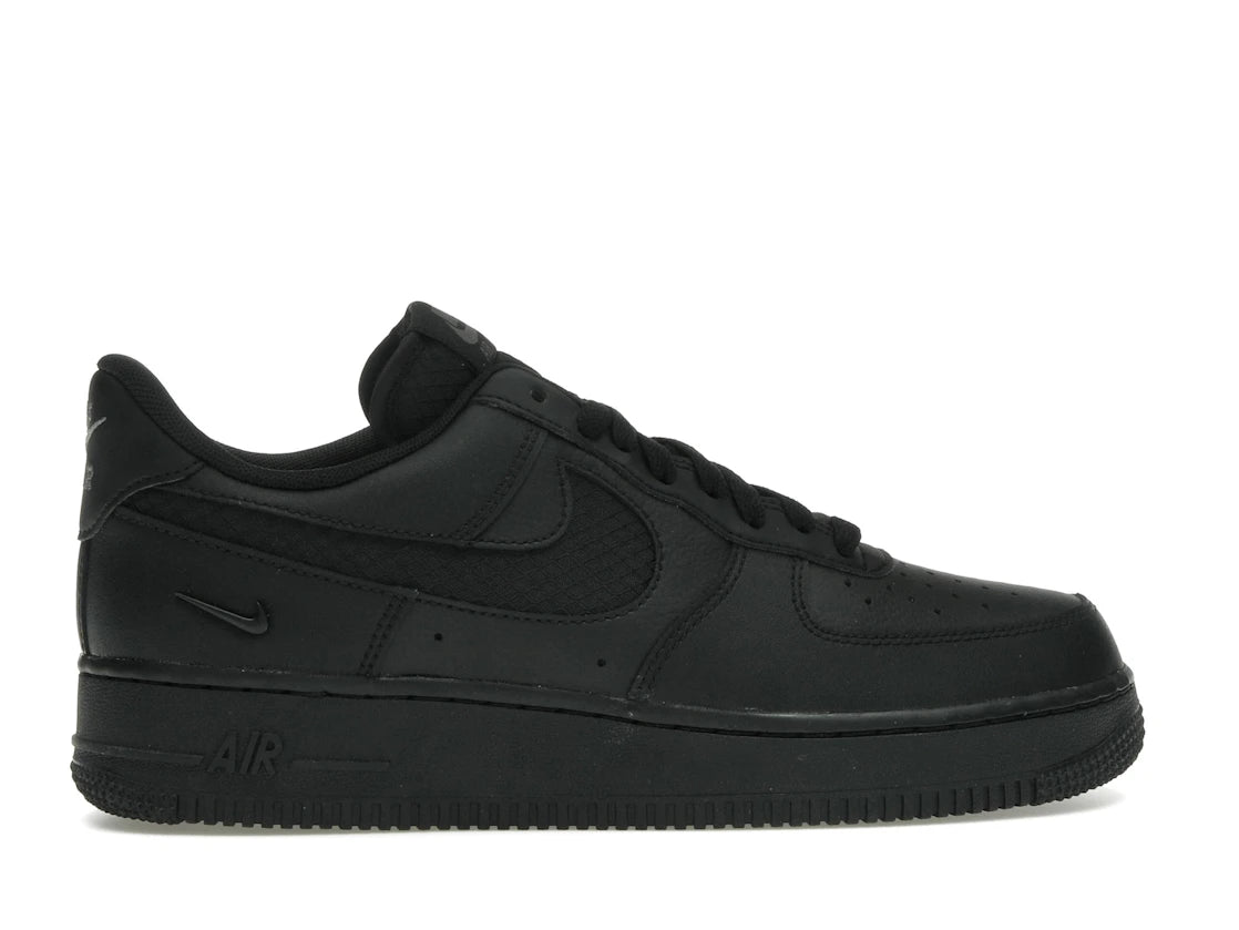 Nike Air Force 1 Low SE Triple Black Ripstop