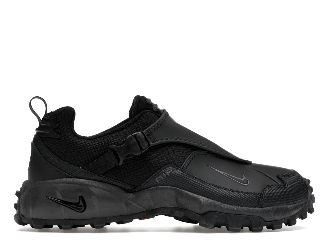 tenisky a boty Nike ACG Phassad Triple Black HM7133-002 ADONIO