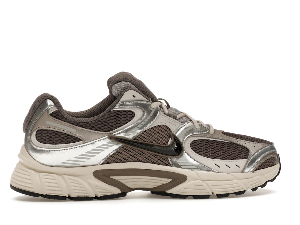 Nike V5 RNR Cave Stone Black
